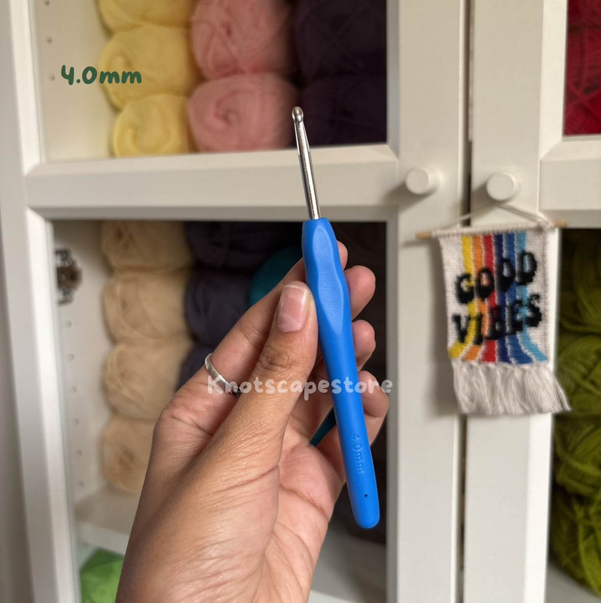 Ergonomic Crochet Hooks Set with Soft Grip | Multiple Sizes