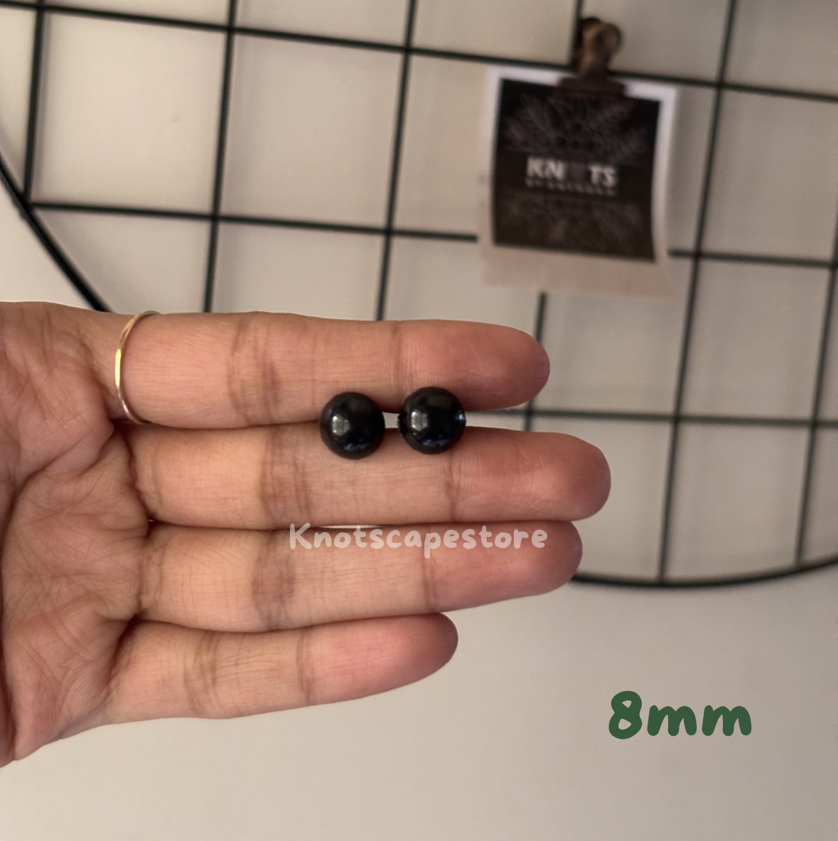 Premium Safety Eyes for Crochet & Amigurumi Toys – Secure Plastic Craft Eyes